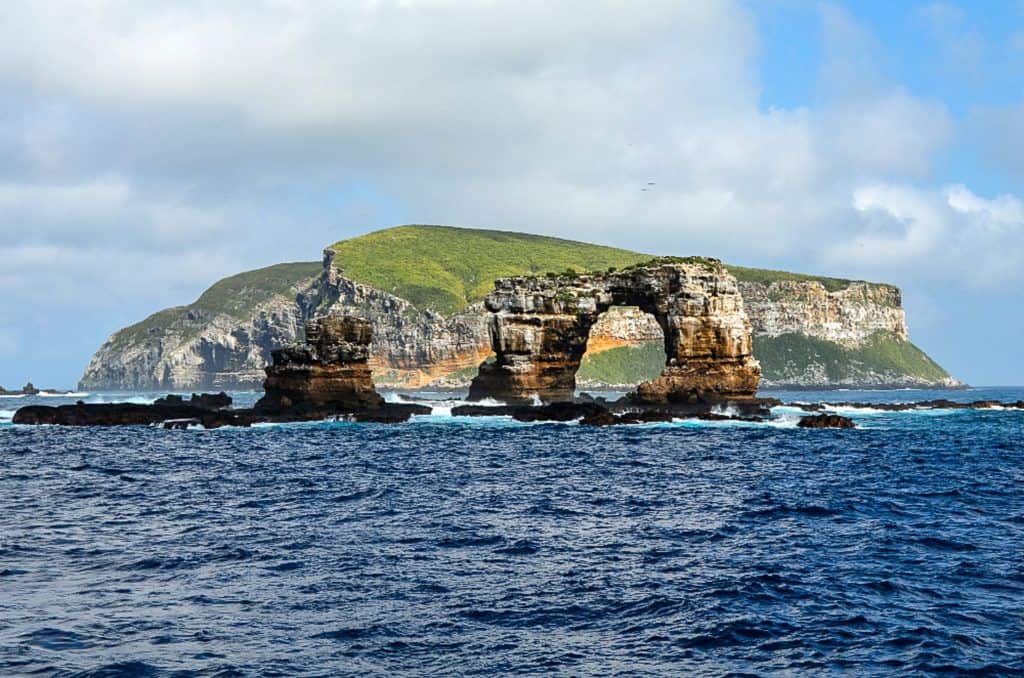 Darwins Arch Galapagos